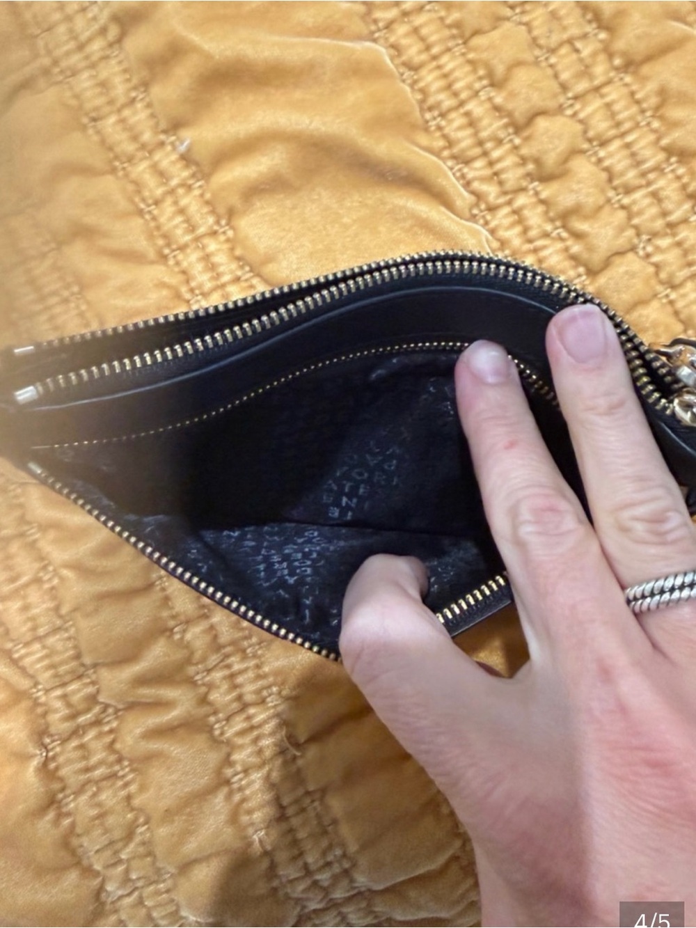 NWOT Kate Spade laurel way Black Wristlet Clutch - Picture 4 of 5